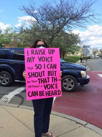 Dartmouth Week - Dartmouth, MA news - Another protester
