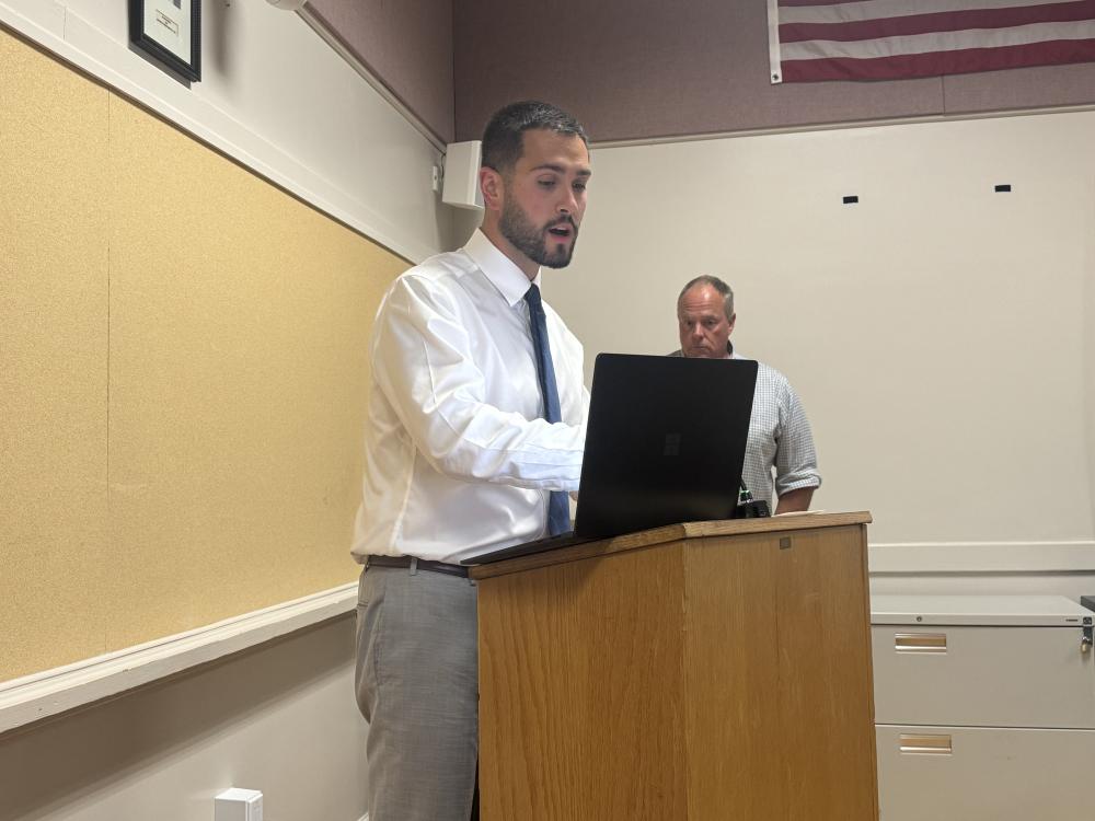 Cody Haddad speaks on the Paskamansett Valley proposal. Photos by Kat Sheridan