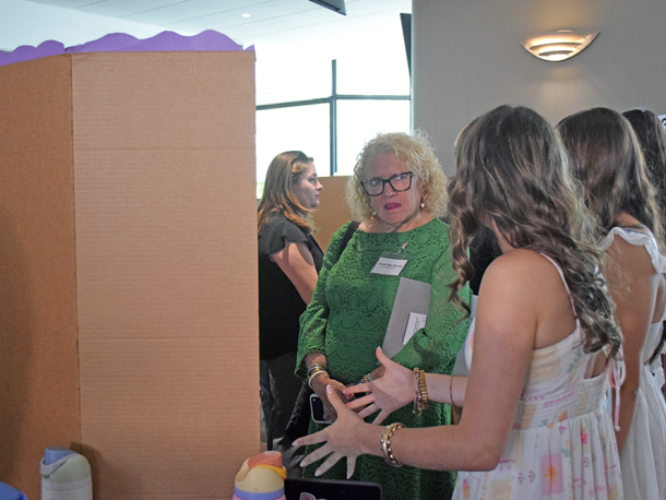 Heidi Silva-Brooks learns more about preventing teenage suicide. Photos by Kat Sheridan