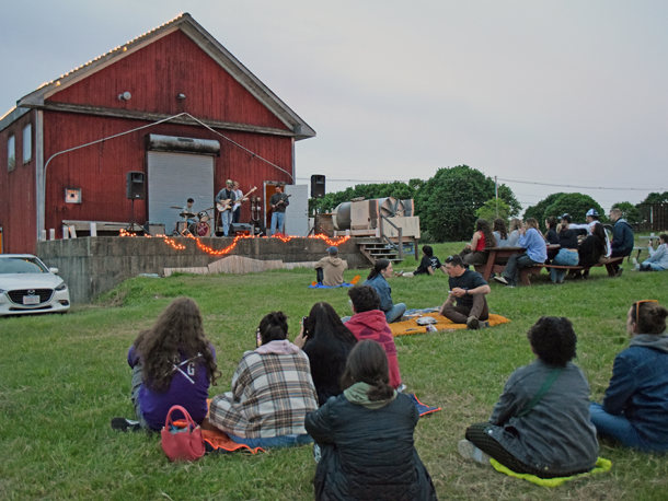 The live band Interzone performs for the crowd. Photos by Kat Sheridan