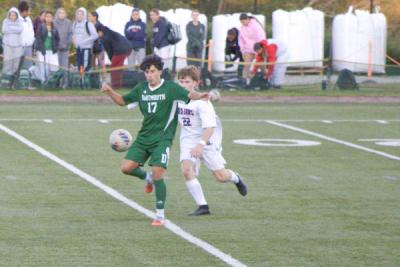 Elias Fernandes gets ready to kick the ball. 