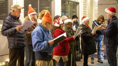 carolers