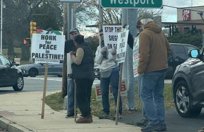 Some of the protesters for a free Palestine. Photo by Kat Sheridan