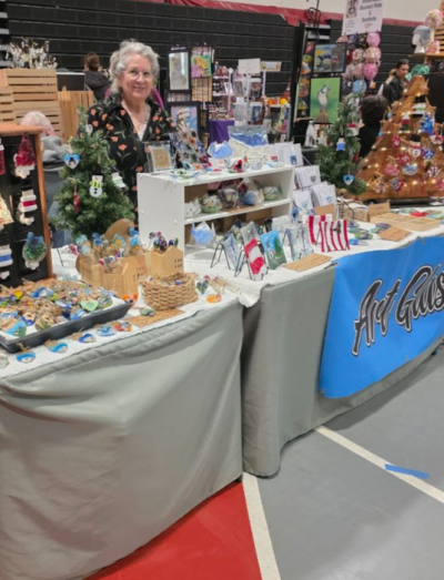 Hopp's booth at an art market. Source: Judy Hopp