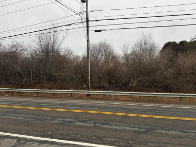 A street view of where Sherbrooke Farms would be built. 