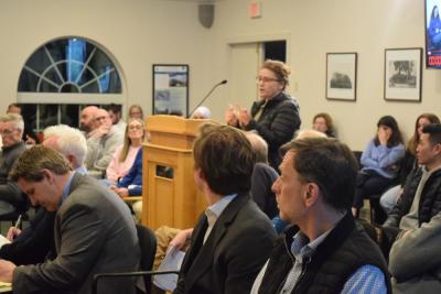 A resident argues against the Hathaway. 