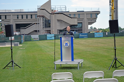 Rachel Dzialo opened the event. 