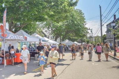 Hundreds gathered to explore the festival. Photos by Kat Sheridan
