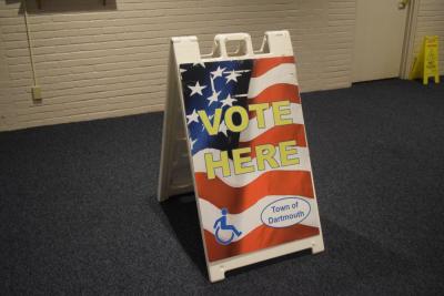 The sign to vote at Town Hall. 