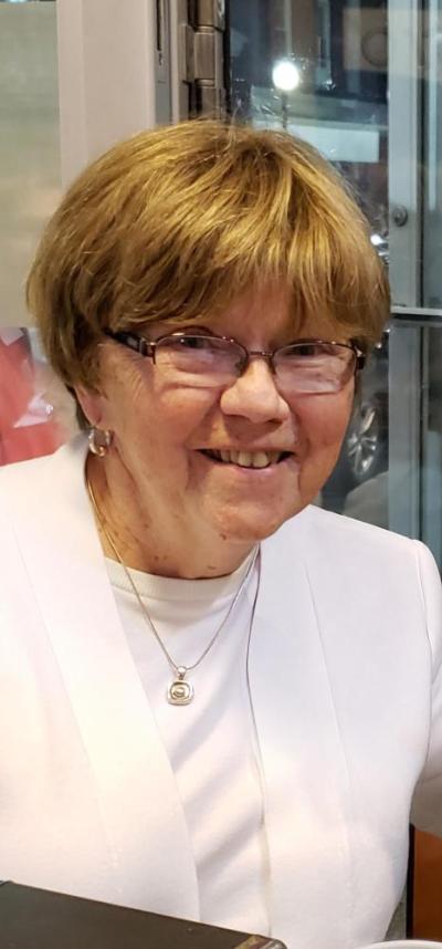 Helen Wade