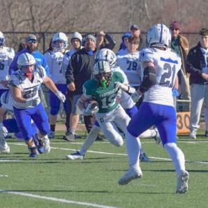 Brady Beauparland runs with the ball. 