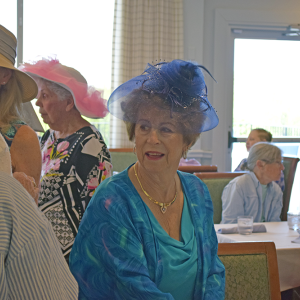Claudia Settele runs into a friends at the lunch. 