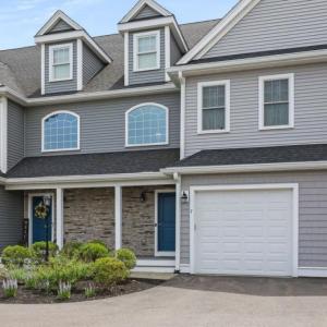 Lebaron Hills, Lakeville
