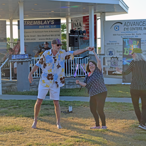 Robert Seale, Heather and Lisa Riley dance together. 
