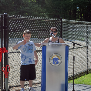 Rebecca Amaral introduces Oliver Wakefield, who helped name the park. 