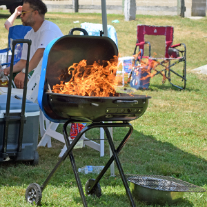 A BBQ grill ready to grill. 
