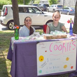 Adelyn and Juniper sell cookies. 