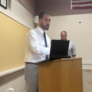 Cody Haddad speaks on the Paskamansett Valley proposal. Photos by Kat Sheridan