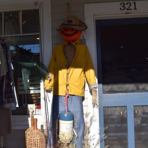 A scary scarecrow outside of Padanaram Outfitters. Photos by Kat Sheridan