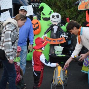 'Fred' of the Mystery Gang hands out candy. 